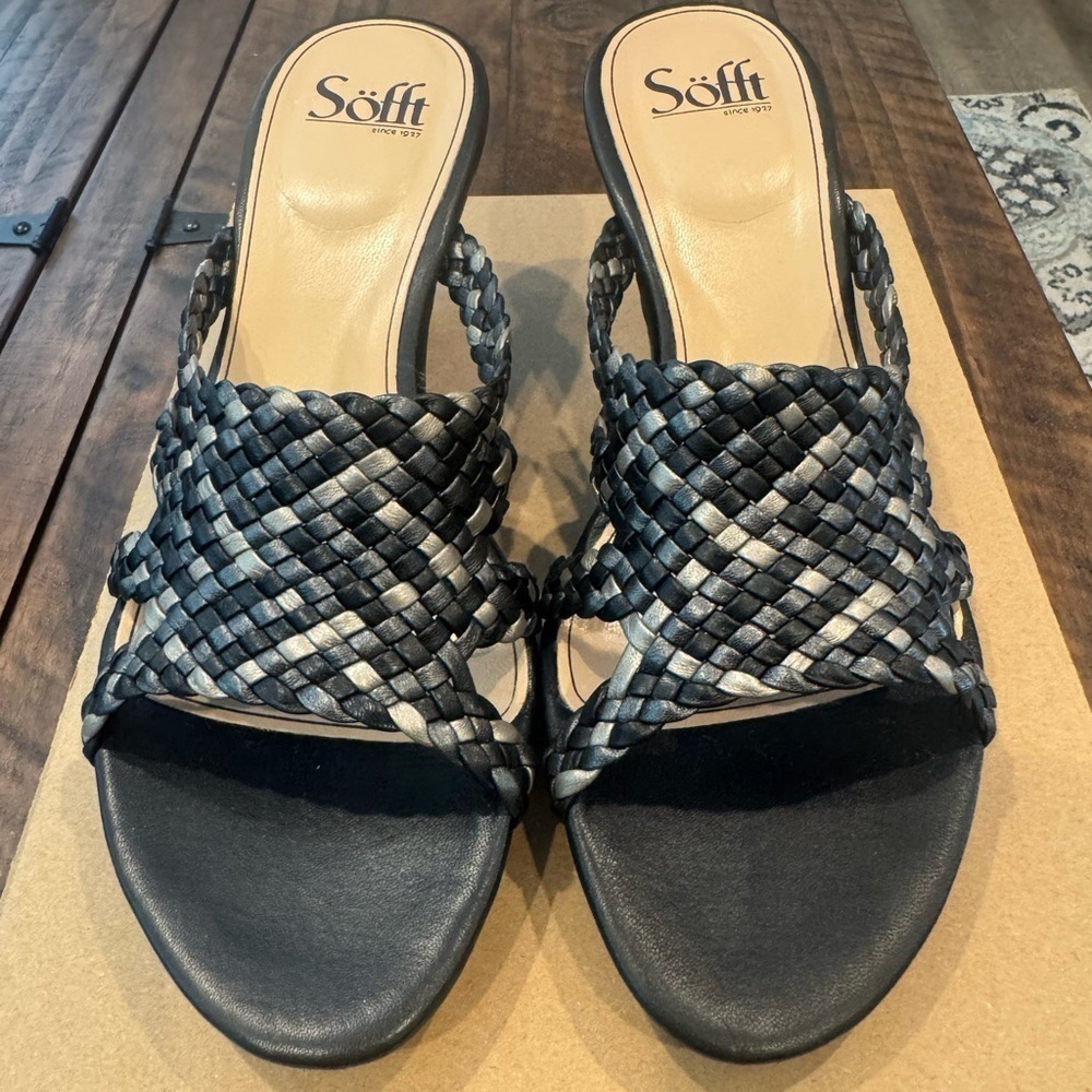 Sofft Braided Leather Slide Sandal (EUC) - Picture 2 of 8
